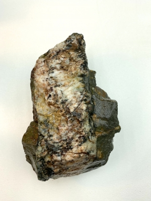 Камень Горный кварцит ( цена за 1кг)