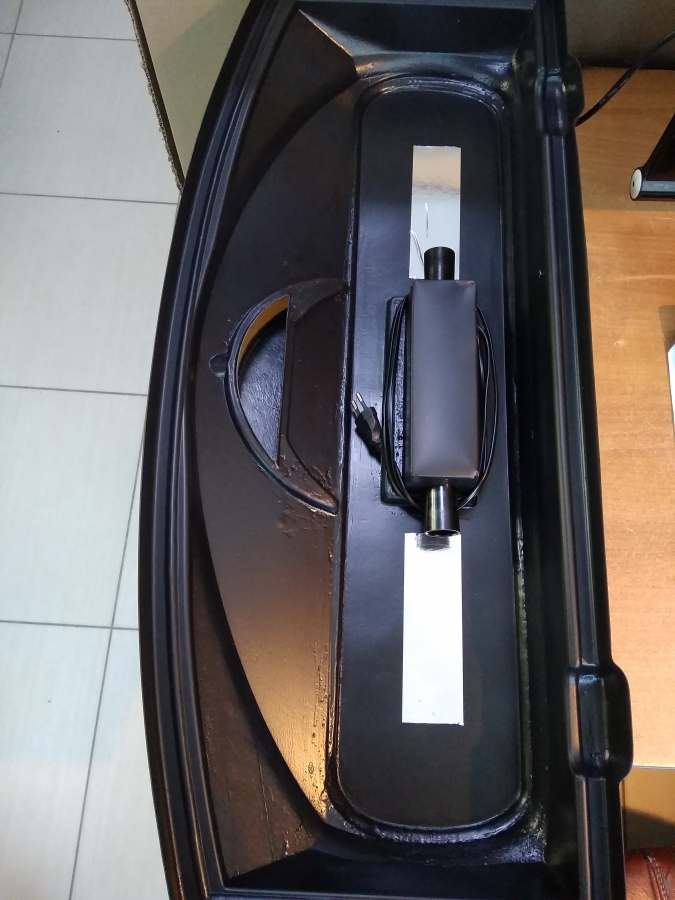 Крышка на аквариум телевизор 150л с лампой Т8 2 шт