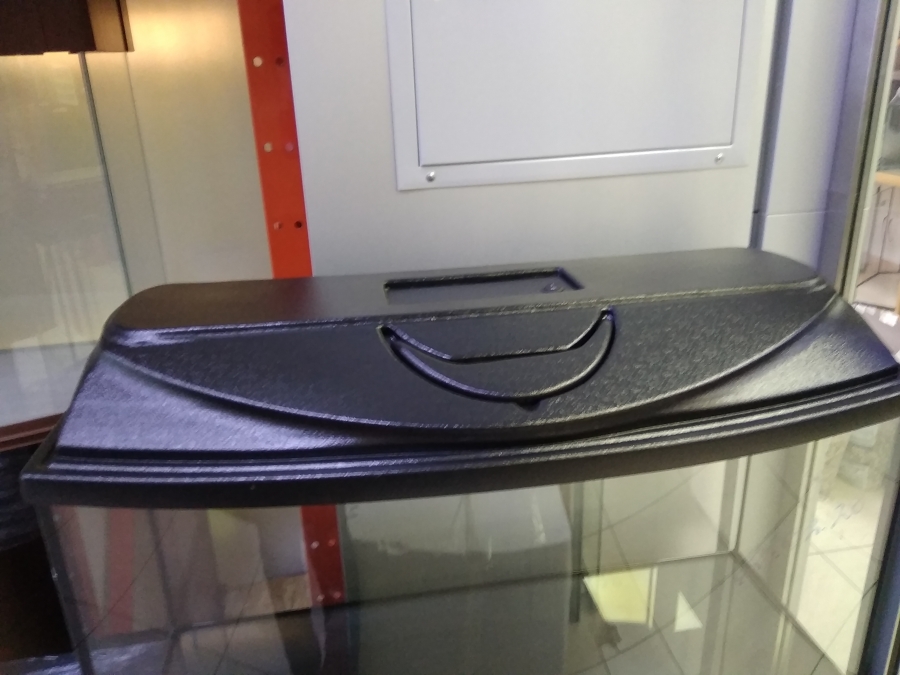 Крышка на аквариум телевизор 150л с лампой Т8 2 шт